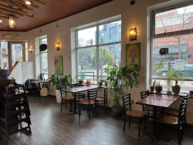 Lin Handmade Dumplings & Noodles