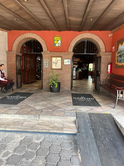 El Gaucho Tradicional Calzada