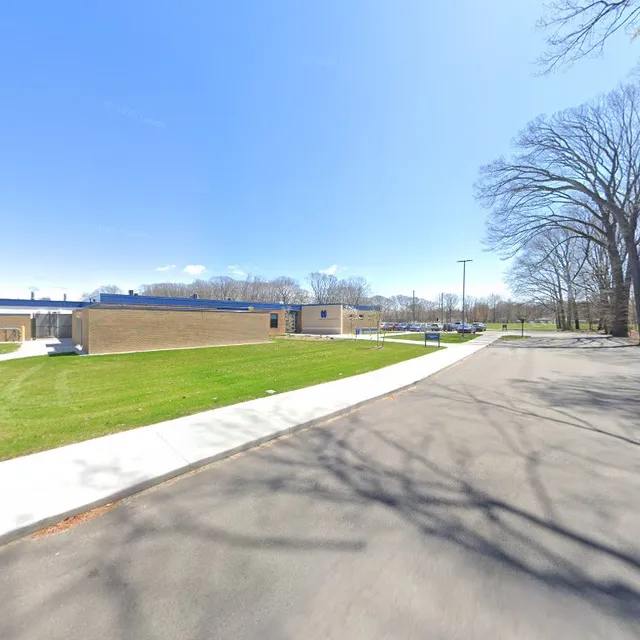 Mona Shores Public School