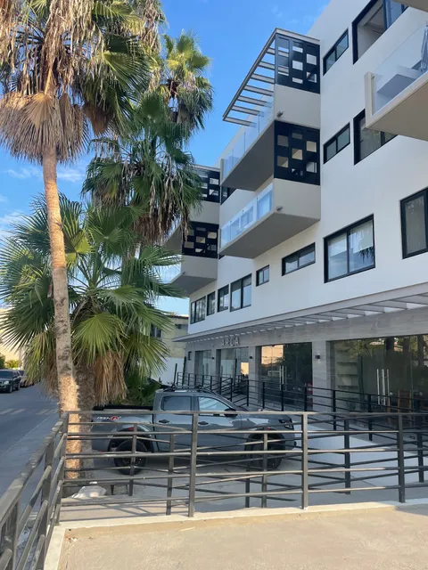 Cardinal Living San José hay otro en Cabo San Lucas