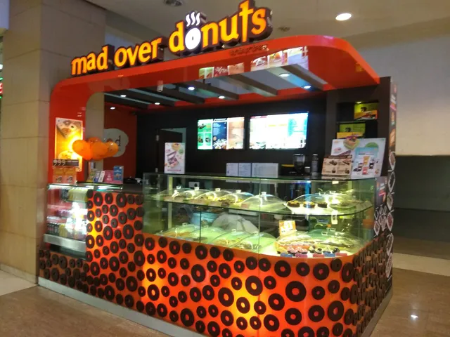 Mad Over Donuts