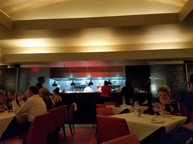 Cholla Prime Steakhouse & Lounge