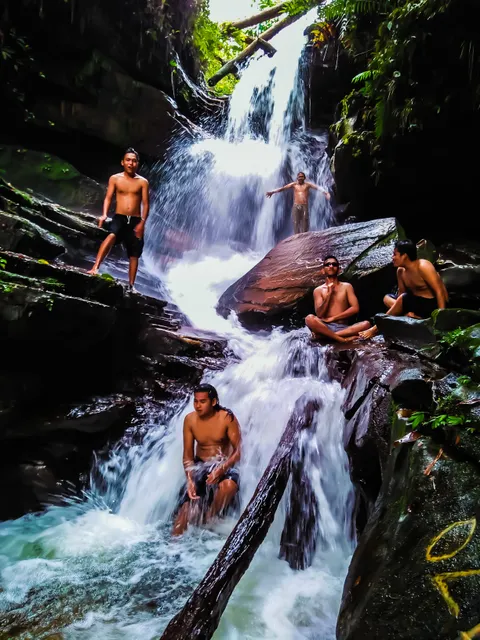 Air Terjun Katobung