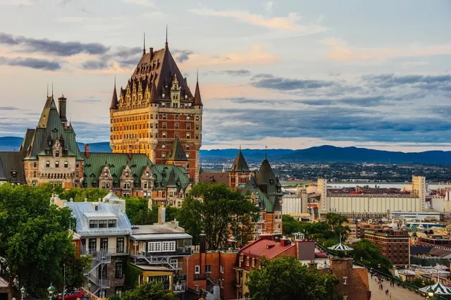 Pierre-Dugua-De-Mons Terrace