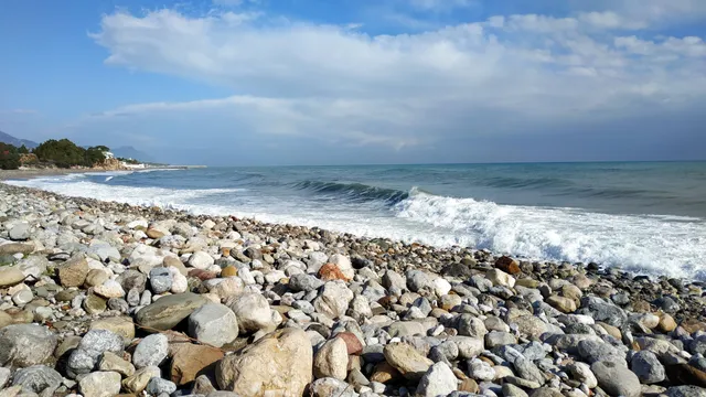 T.C. Kültür ve Turizm Bakanlığı Beldibi Bahçecik Ücretsiz Halk Plajı