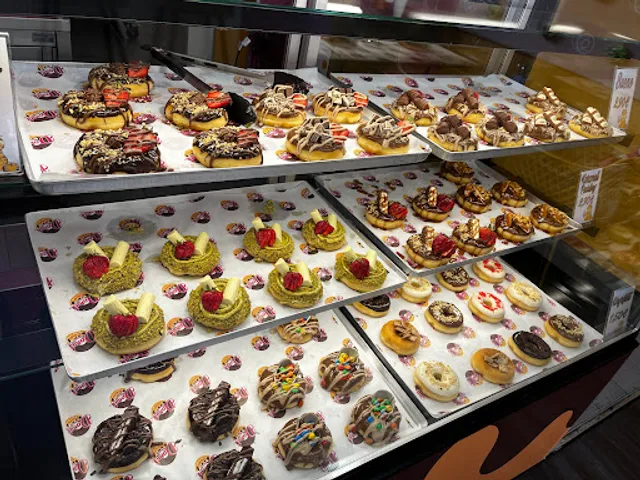 Donut For You & Backshop