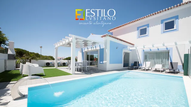 Casa da Praia by Estilo Lusitano