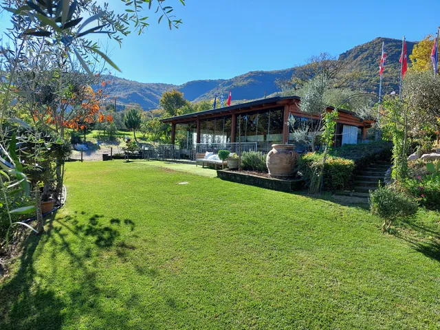 COUNTRY HOUSE "BOSCO D'OLMI"