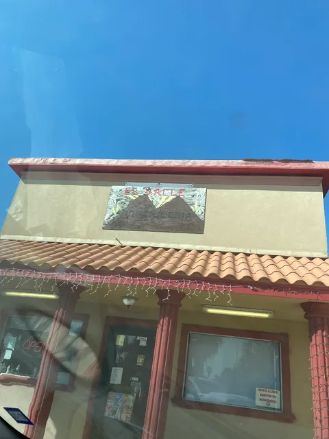 El Valle Tortilleria Factory & Grocery