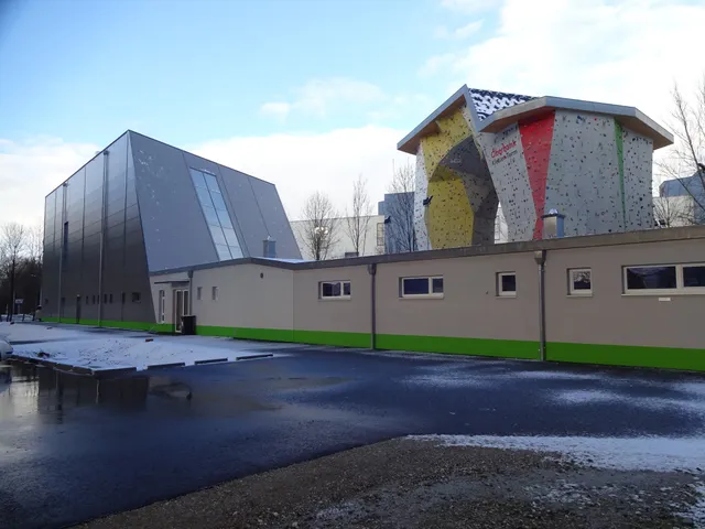 Climbing Center AT TOWER