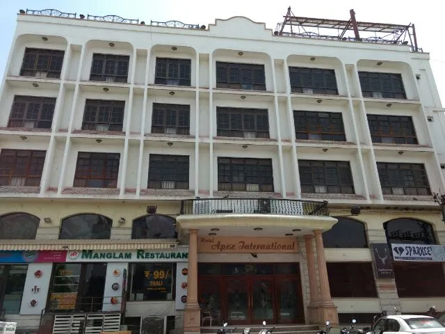 HOTEL APEX INTERNATIONAL