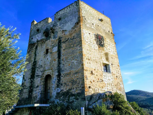 Castillo de los Ulloa
