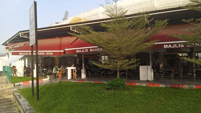 Medan Selera Stadium