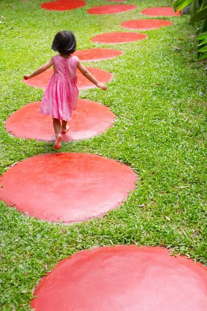 Mezítlábas ösvény