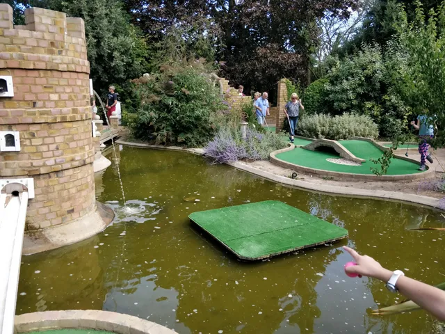Quex Adventure Golf