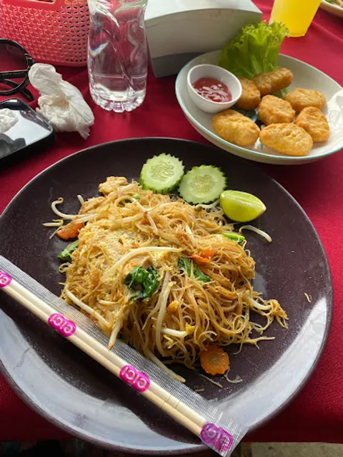 B M L Halal Food Restaurant