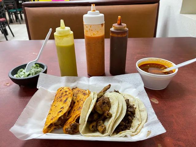 Tortilleria y taqueria de la cruz