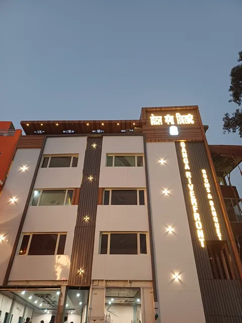 Hotel Ganga Riverfront Room's & Banquet