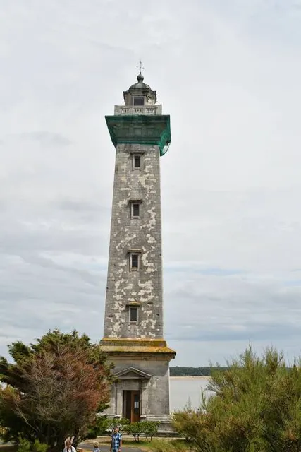 Phare de Saint-Georges-de-Didonne