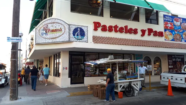 Restaurantes y Pastelerías Panamá Catedral