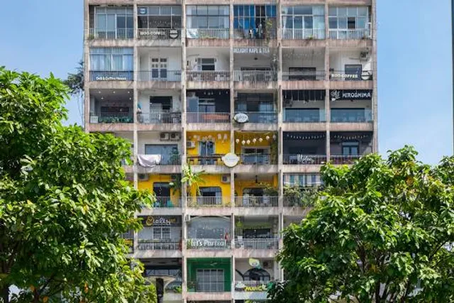 Quảng trường phố đi bộ Nguyễn Huệ