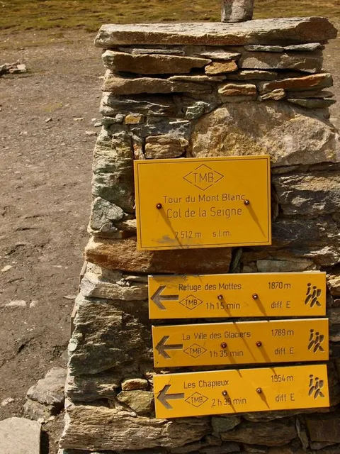 La Casermetta al Col de la Seigne