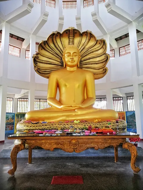 Seruwawila Rajamaha Viharaya