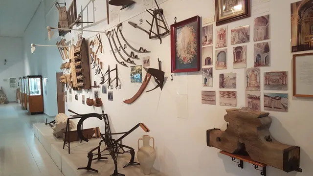 Museo Arqueológico Etnológico Gratiniano Baches