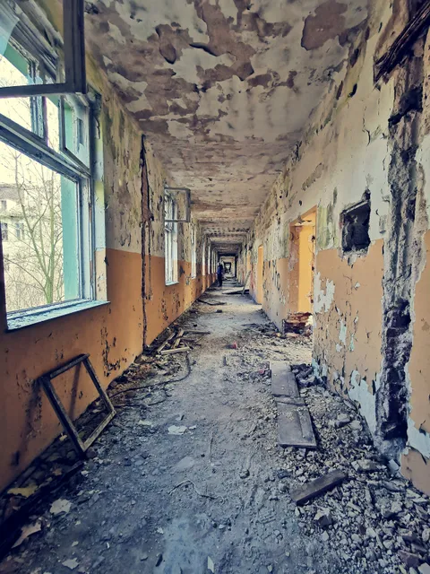 Opuszczony szpital wojskowy