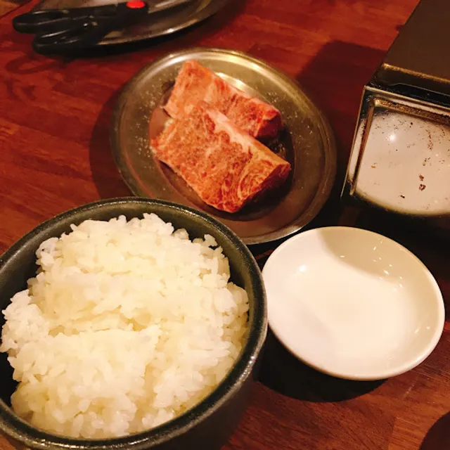 Oyamahorumon Nagoya Shindekiten