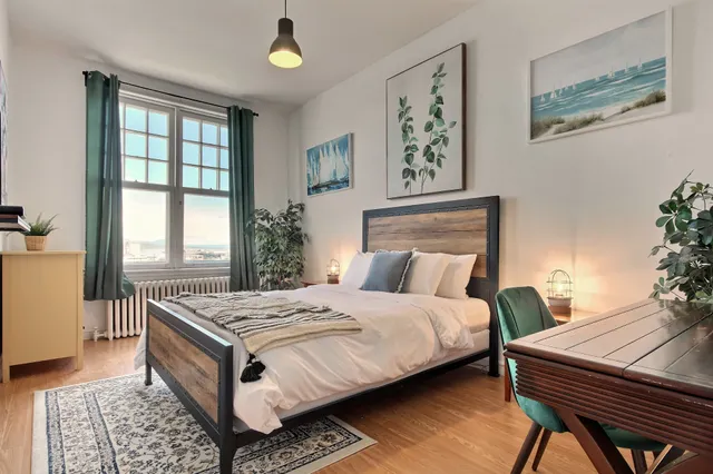 North House - Manoir des Remparts / Hôtel automatisé