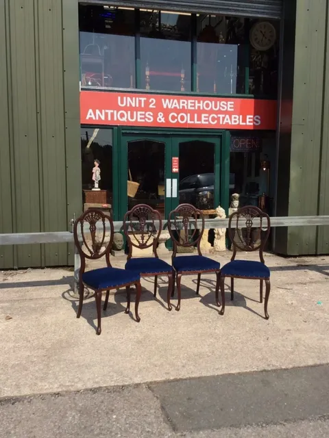 Gillys Antiques & House Clearances North West