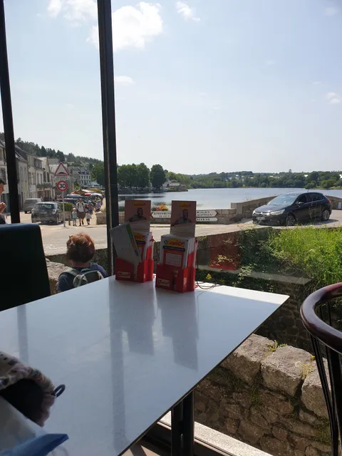 Bar Crêperie La Grotte