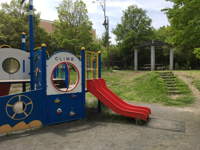 Namamugikainohama Ryokuchi Park