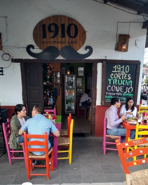 1910 Restaurante y Bar