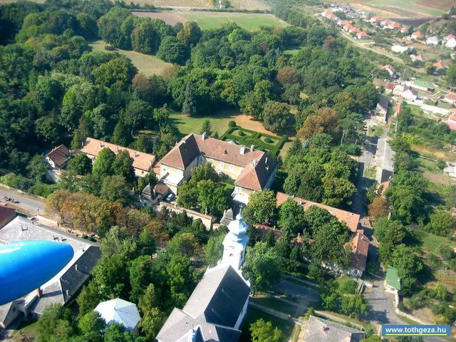 Péchy-Zichy kastély