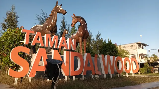Taman Sandalwood Waingapu