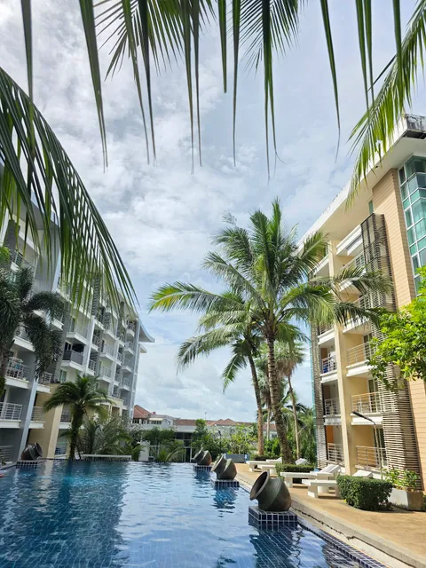 The Royal Place Condominium, Phuket