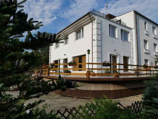 Ośrodek Wypoczynkowy DAJA (BEATA / FIORD)