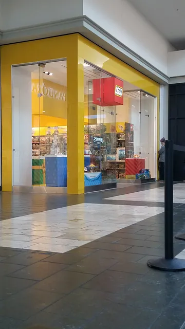 The LEGO® Store Castleton