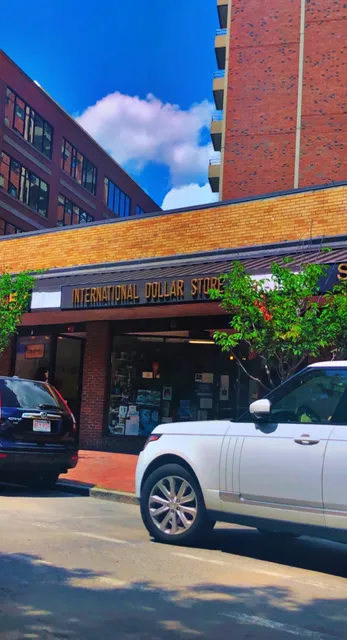 International Dollar Store