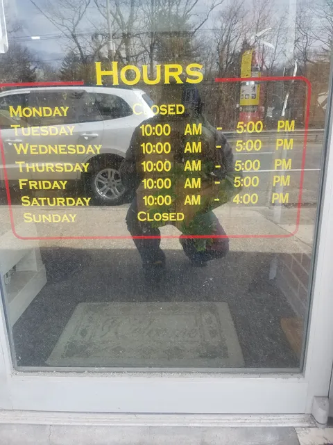 Supreme Trophies Inc