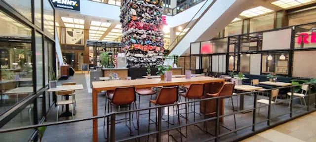 Sons of Mana Gendarmenmarkt Q205