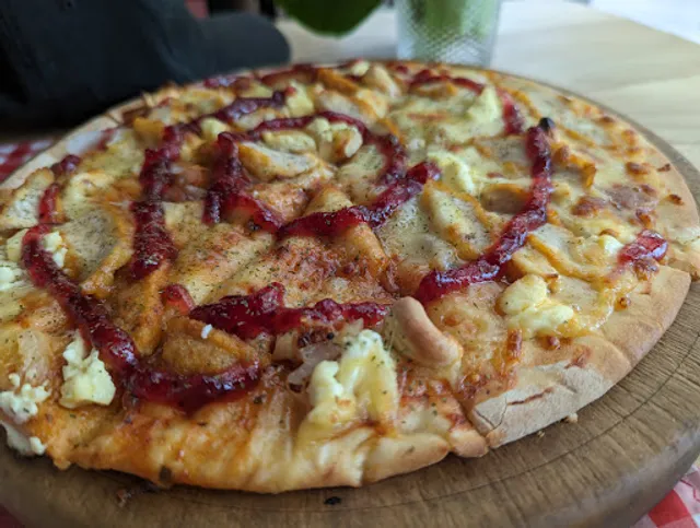 Alfresco's Outdoor Eatery & Pizzeria