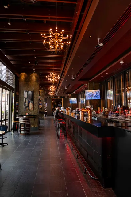 Stills Restaurant & Bar