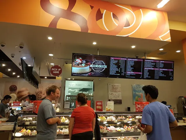 85°C Bakery Cafe - Buena Park