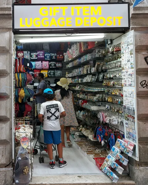 Community SNC Market