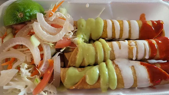 El BOTANITAS SNACKS food truck