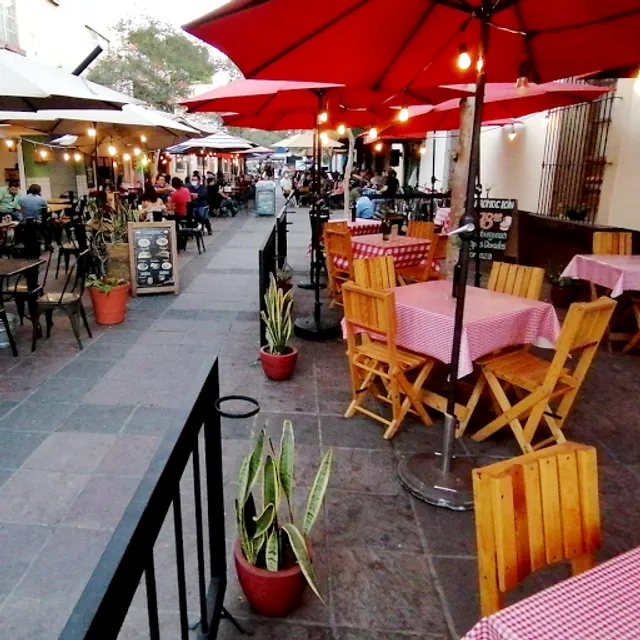 Verona Cocina Italiana & Bar