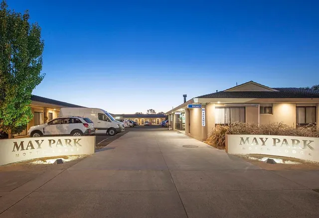 Comfort Inn May Park